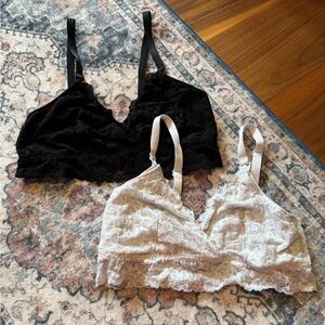 H&M Black & White lace nursing bra bundle